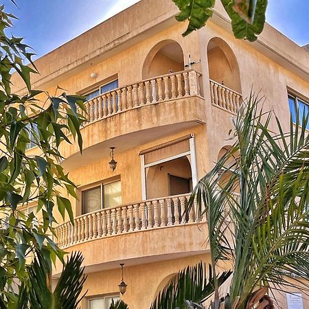 Teo Apartment Pafos Dış mekan fotoğraf