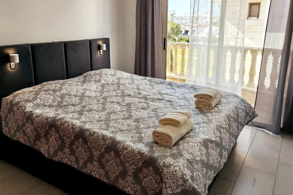 Teo Apartment Pafos Dış mekan fotoğraf