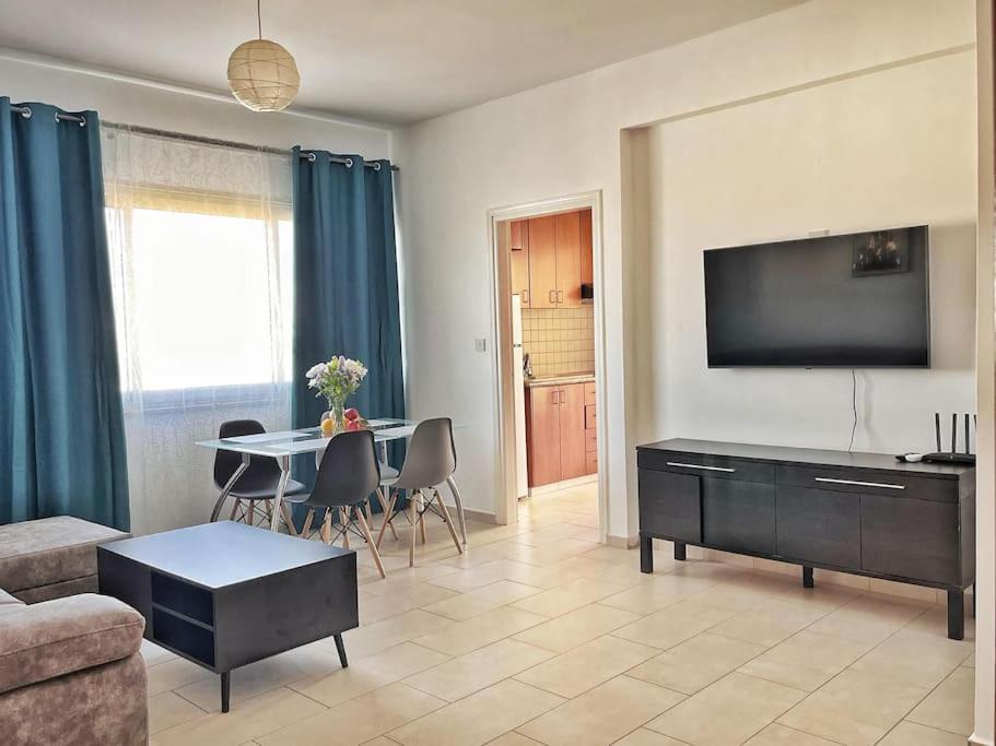 Teo Apartment Pafos Dış mekan fotoğraf