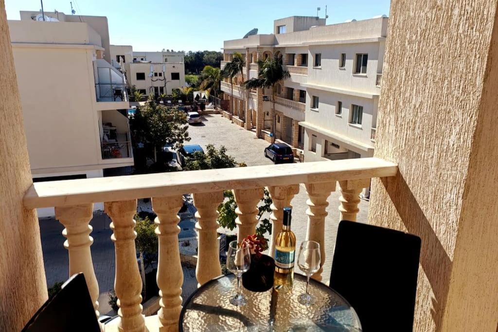 Teo Apartment Pafos Dış mekan fotoğraf